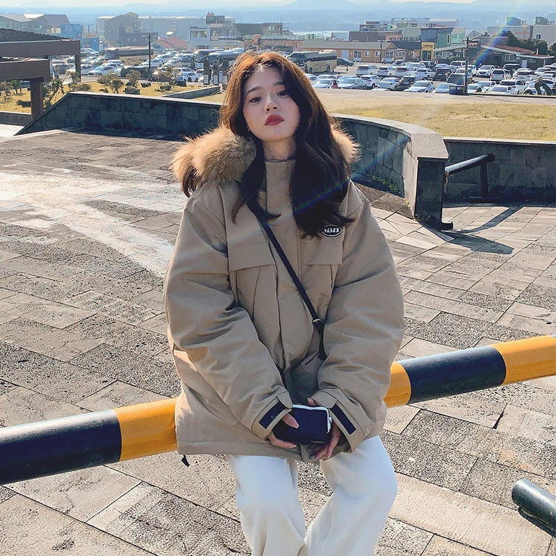 卡其色工装羽绒服女冬季2025新款韩版宽松真毛领派克服外套小个子
