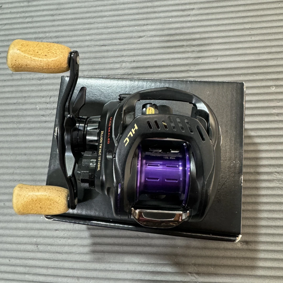 九五，1514水滴轮，左手7.3，改五代泄力，表面轻微擦花无齿感书盒齐