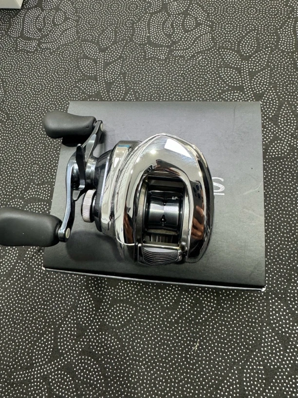 九八，一九安塔水滴轮，左手7.4速，极微少量细牛毛纹，无磕碰齿感