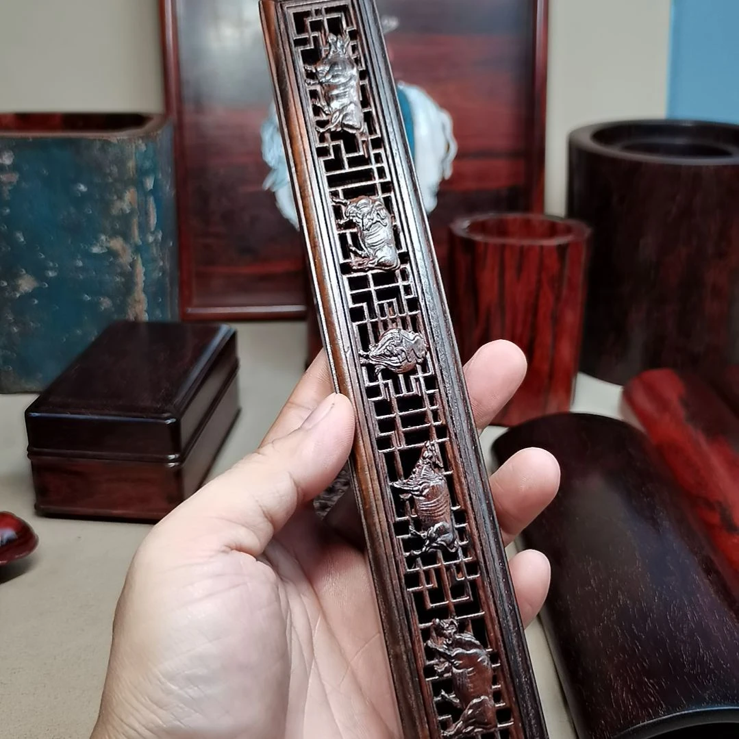 交趾黄檀（大红酸枝）?****️