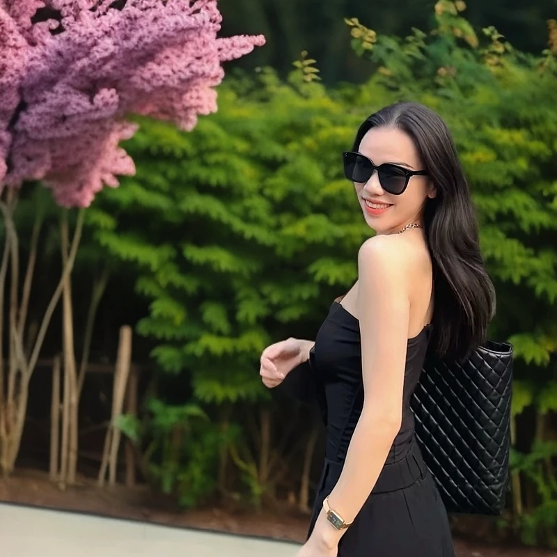 媛媛-2号【围巾】时尚修身吊带上衣