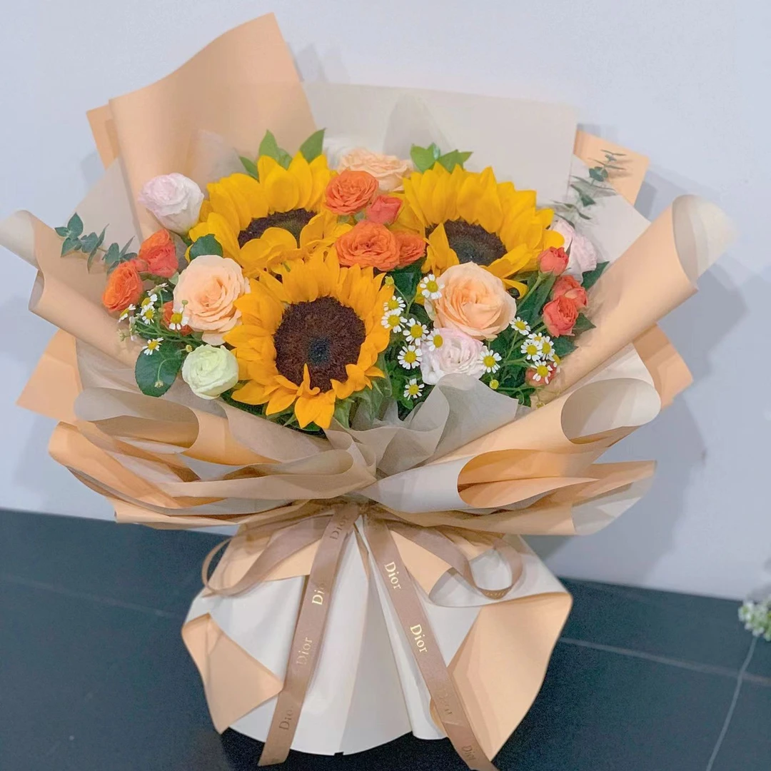 【一路向阳】3枝向日葵混搭香槟花束送老师送同学生日鲜花同城花店送花上门