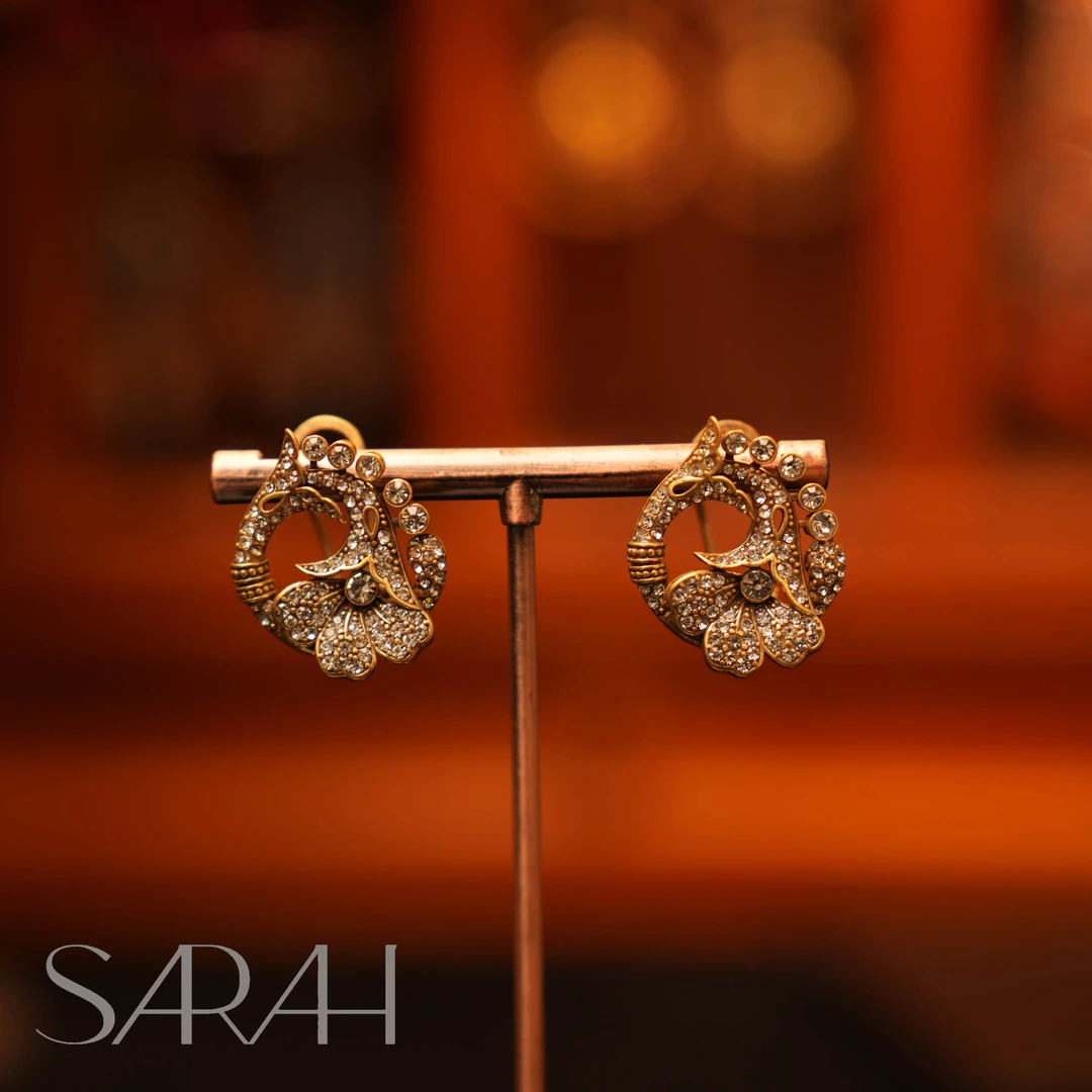 铜合金合成锆石耳饰 DearLisa.精工系列 复古小巧精致鸢尾花 耳钉