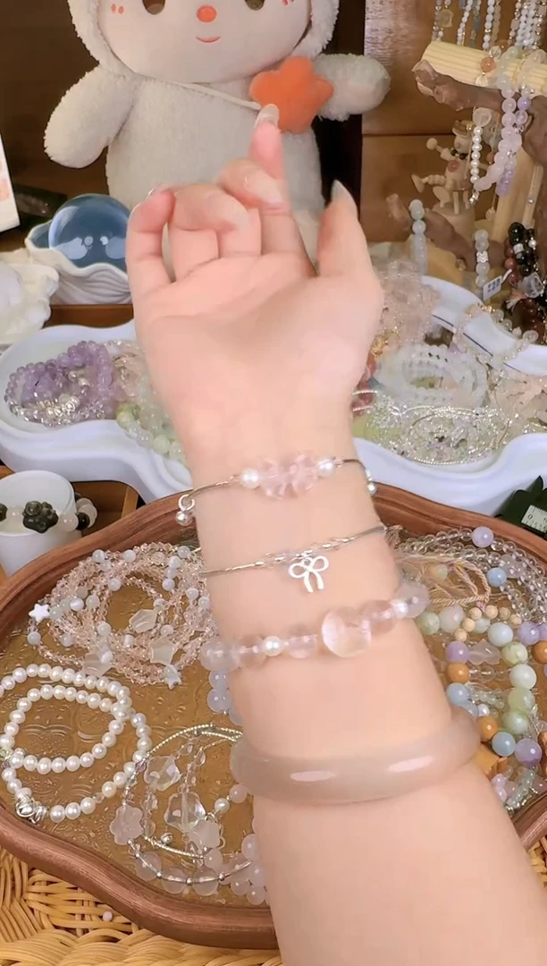 【闪购商品】水晶手链银S925镶嵌蝴蝶结半镯