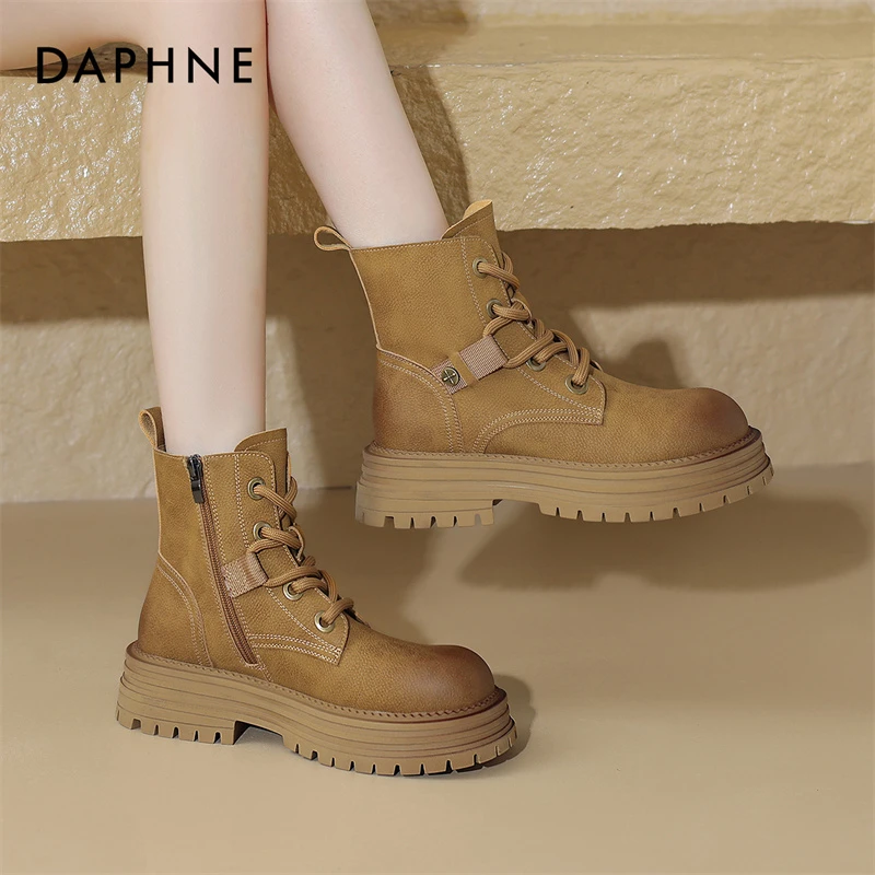达芙妮秋冬上新马丁靴子女款爆款大黄蜂女士单靴秋冬大黄靴短靴子