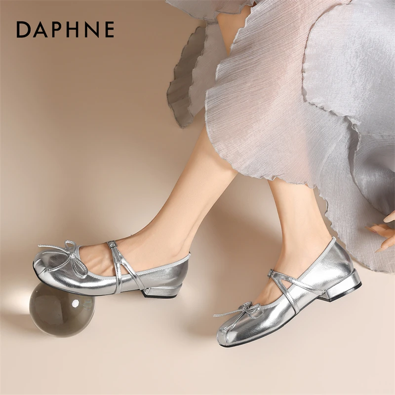 达芙妮爆款25秋季单鞋时尚百搭软底粗跟中跟浅口玛丽珍鞋搭小裙子