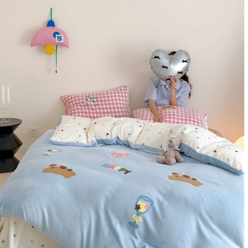 秋冬新品-工艺款保暖加厚牛奶绒四件套双面厚款套件