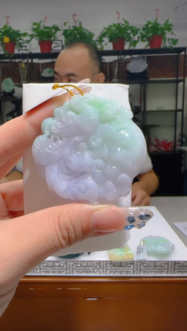 【闪购商品】翡翠颈饰未镶嵌天然翡翠A货吊坠