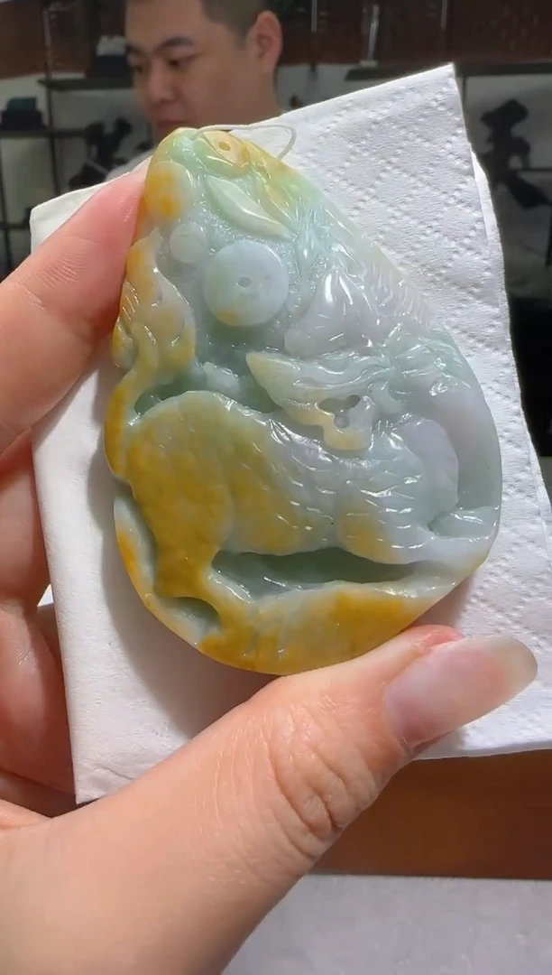 【闪购商品】翡翠颈饰未镶嵌天然翡翠A货吊坠
