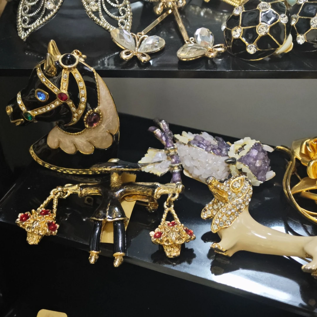 铜合金珐琅胸针 铜合金珐琅胸针 中古105-500专拍复古百搭胸针