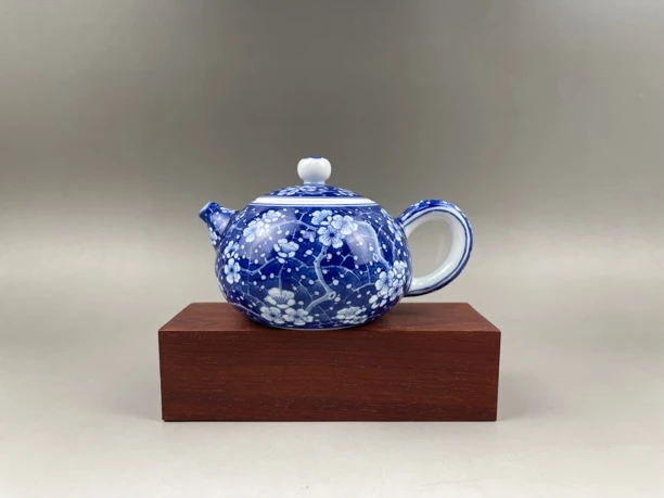 品若堂 曹诚老师作品 前春风祥玉主力画师 冰梅 壶
