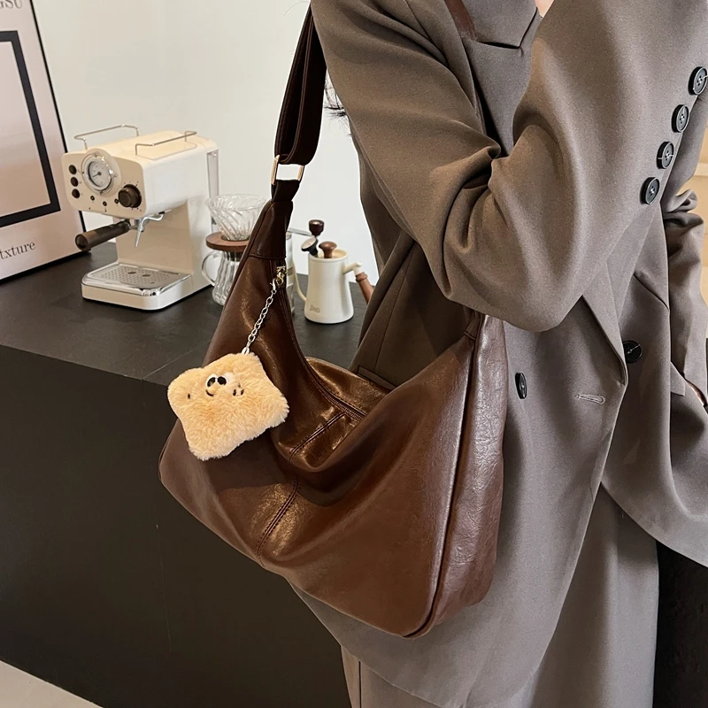 百搭2024大容量包包肩包休闲小众大包包大学生网红时尚单肩腋下