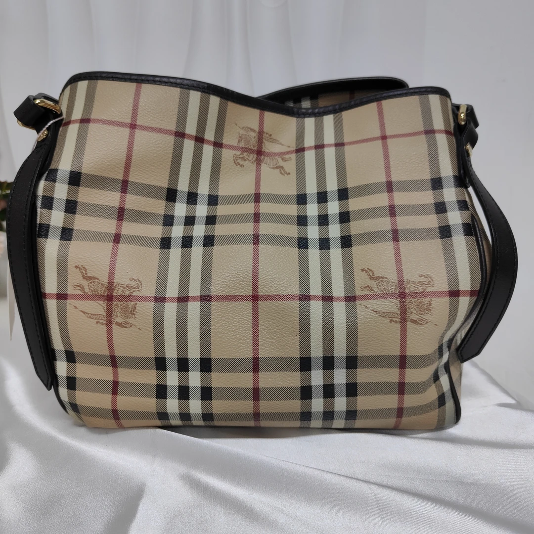 95新 BURBERRY/博柏利 /单肩包/Q1379