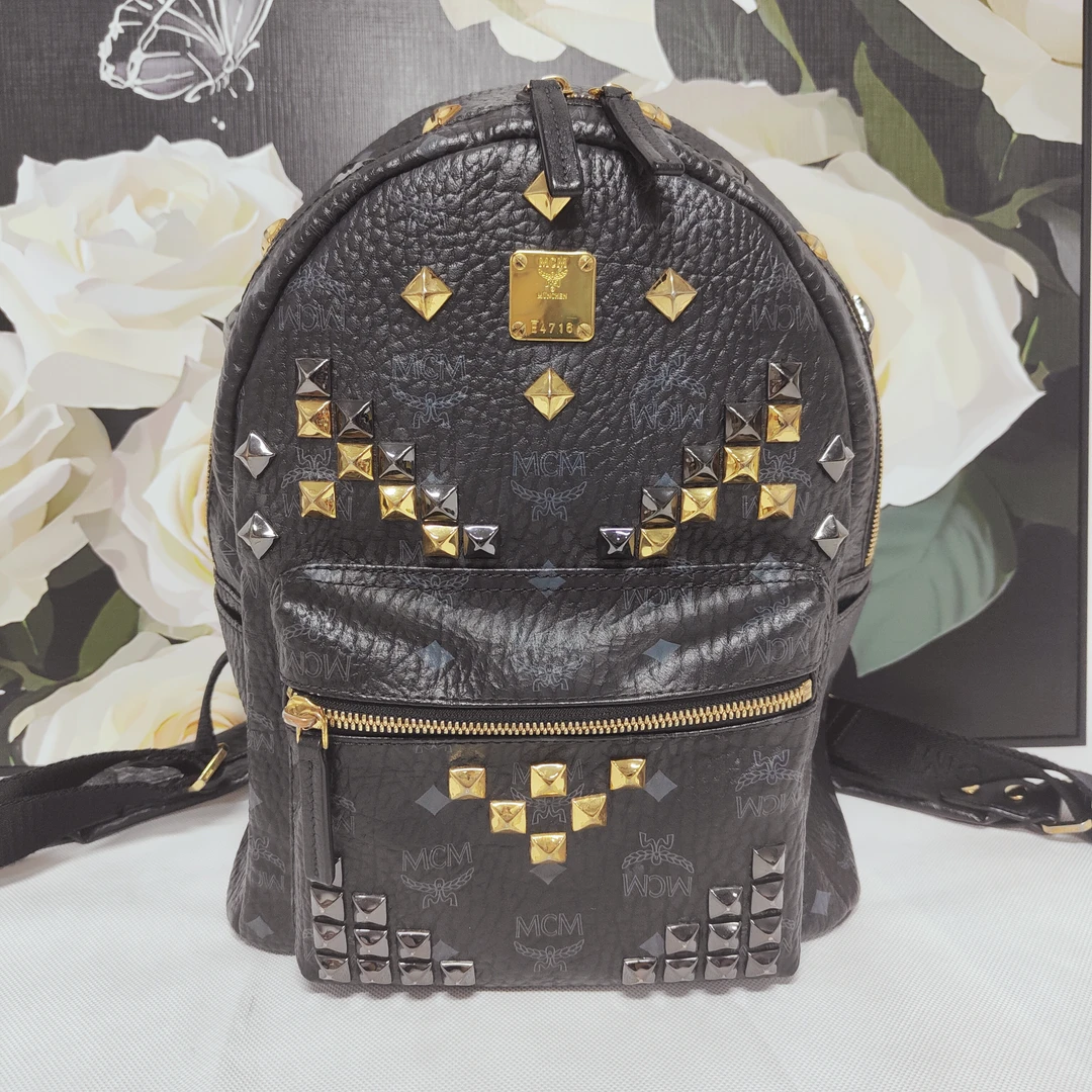 95新 MCM /双肩包/Q1309
