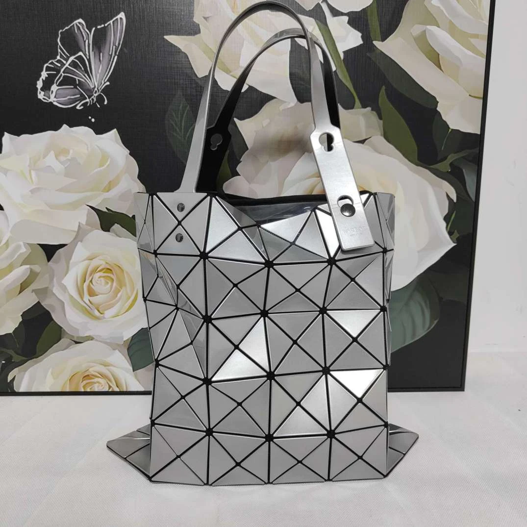 99新 Issey Miyake/三宅一生 /单肩包/Q1317