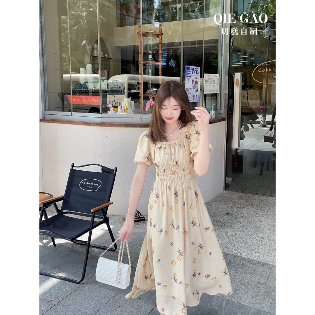 切糕自制【杨梅吐气】方领印花连衣裙 L03475G32