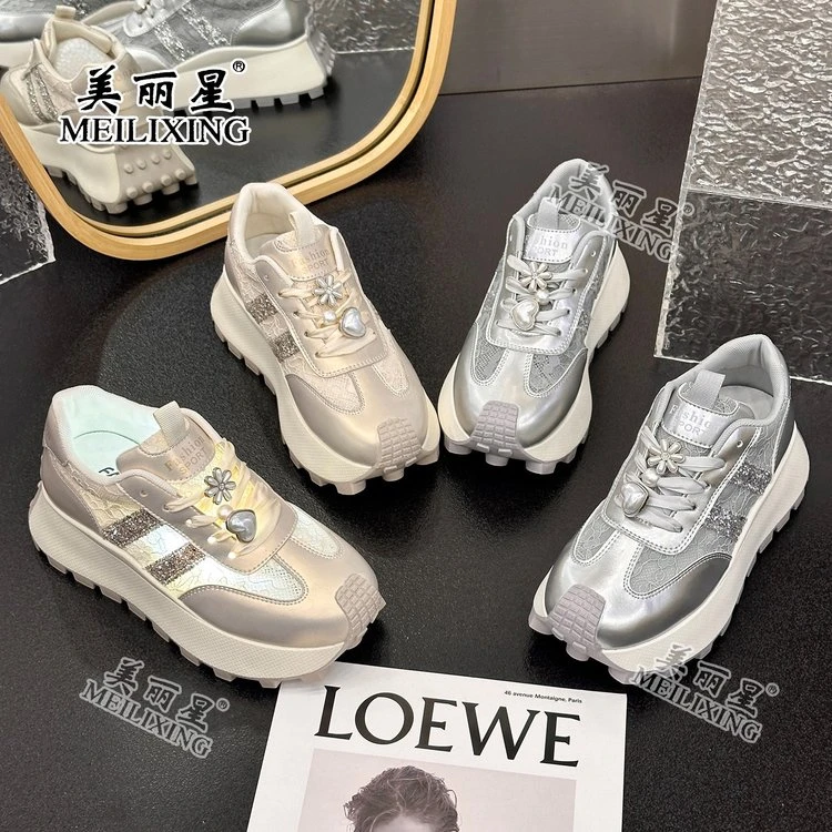阿甘鞋女2024年新款网红厚底韩版百搭跑步鞋软底轻便潮流运动女鞋
