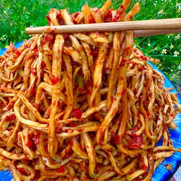 杨巧妹剁椒木瓜丝发货开盖即食下饭菜美食调味酱腌菜350克罐装