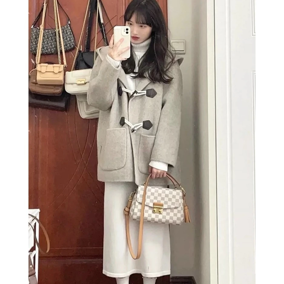 2024短款牛角扣呢子大衣女毛呢外套秋冬季新款赫加厚今年流行