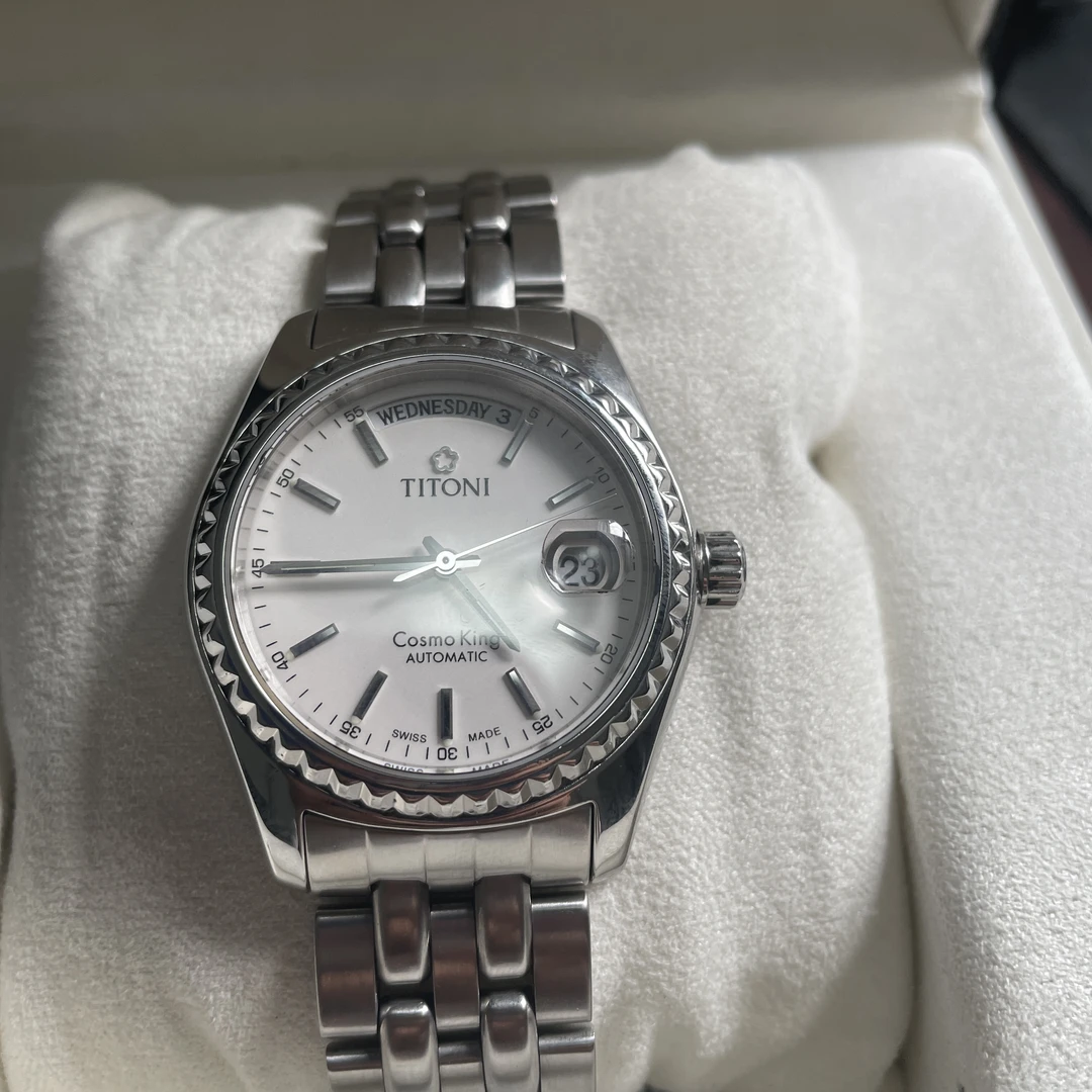 95新 Titoni/梅花 宇宙王系列男士腕表，自动机械