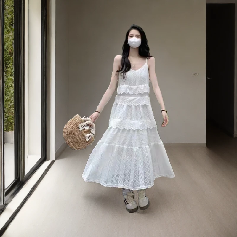 2024年新款时尚纯欲风气质白色吊带连衣裙百搭高腰蛋糕甜美长裙