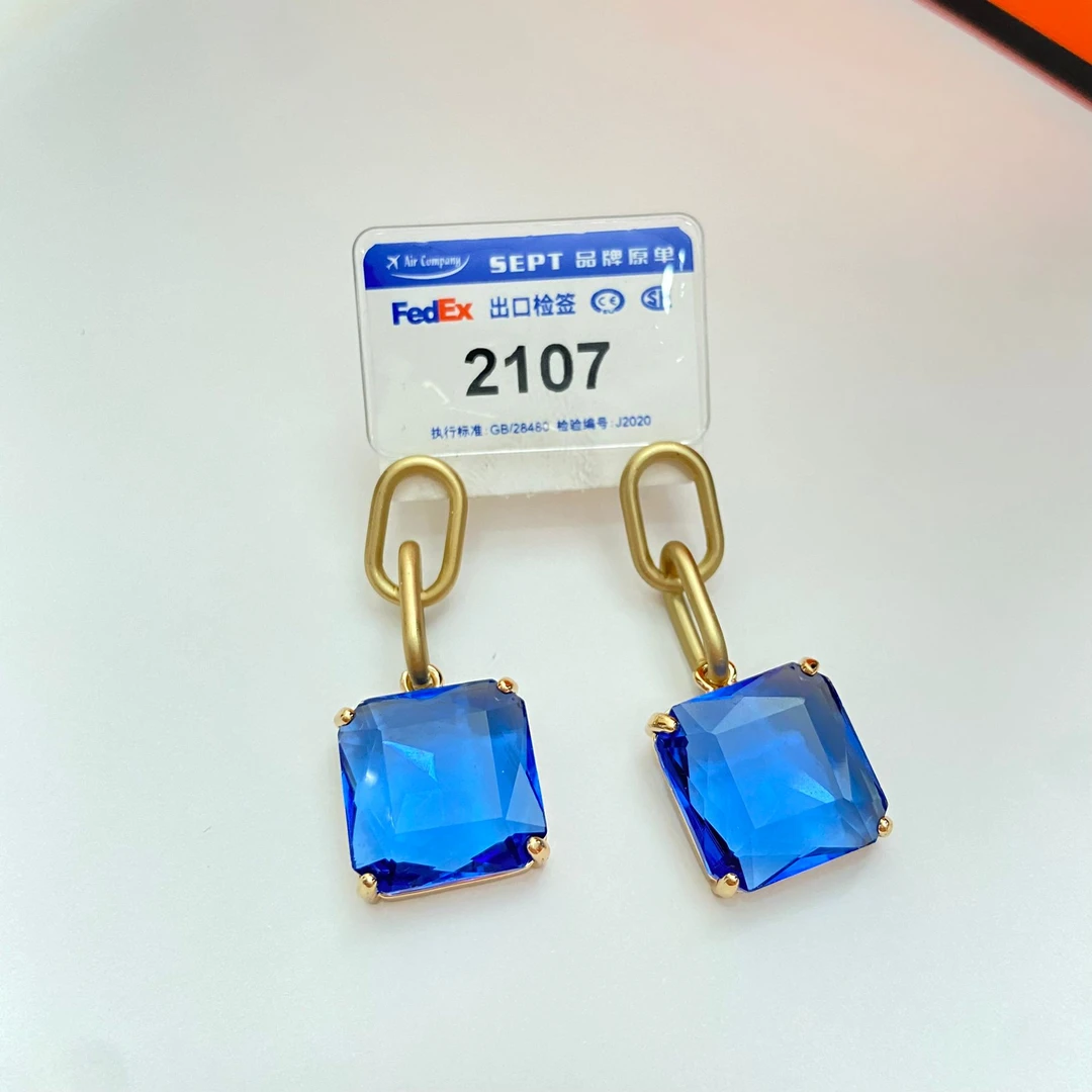铜合金合成锆石耳饰 《货号2107》环环相扣蓝色方形耳坠
