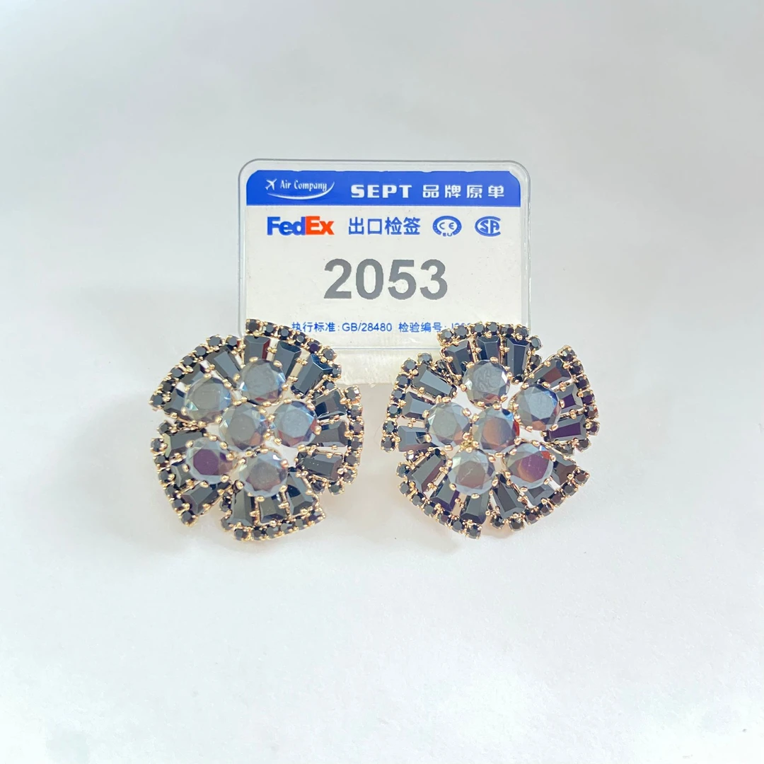 铜合金合成锆石耳饰 《货号2053》复古时尚气质重工耳饰