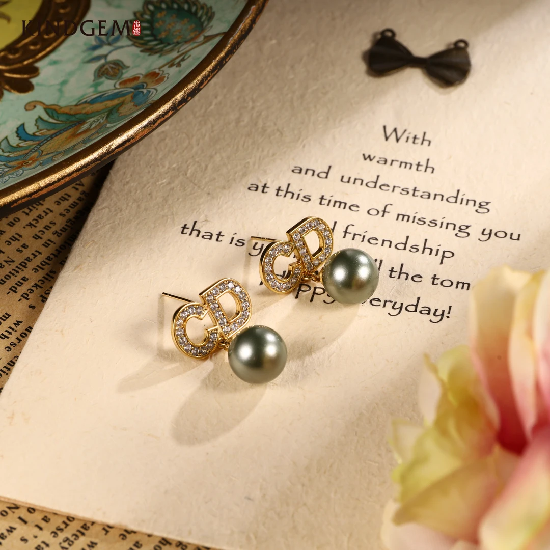 铜合金仿珍珠耳饰 C-28806 珠珠经典时尚百搭质感简约耳环耳饰