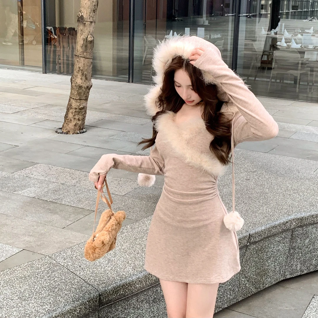 针织显瘦裙子气质时尚性感纯欲收腰修身包臀长袖辣妹高腰短款连帽