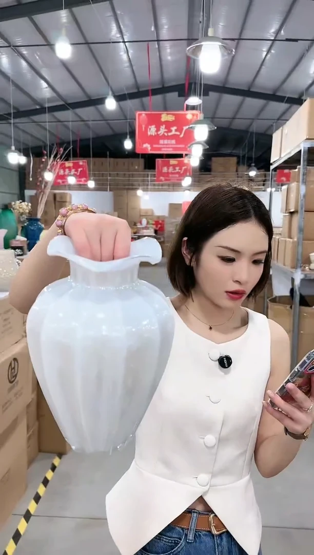 【闪购商品】简东花器E-36晚