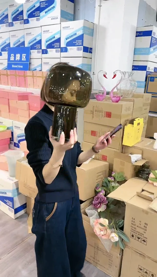 【闪购商品】简梦花器Y-33晚