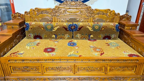 西藏拉萨发货包邮150密度手工包边手工剪花纯羊毛卡垫