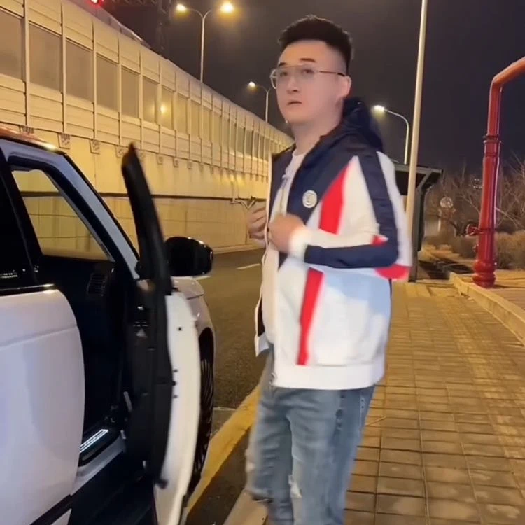 撞色外套冲锋衣时尚户外带帽拼接拼色男士长袖休闲百搭韩版好网红