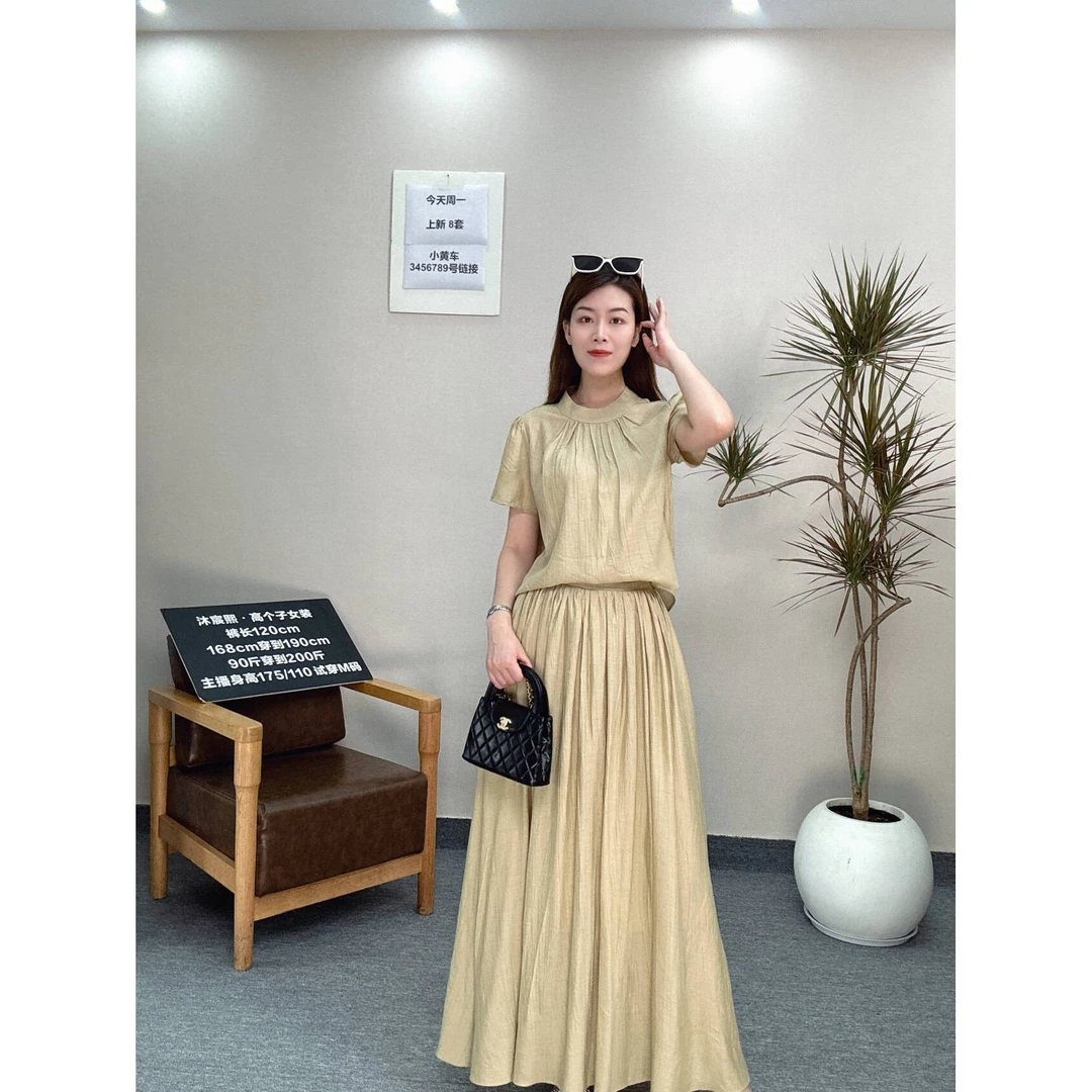 MCX-2025夏季新款收腰显瘦休闲设计感小众气质洋气时尚套装CJG