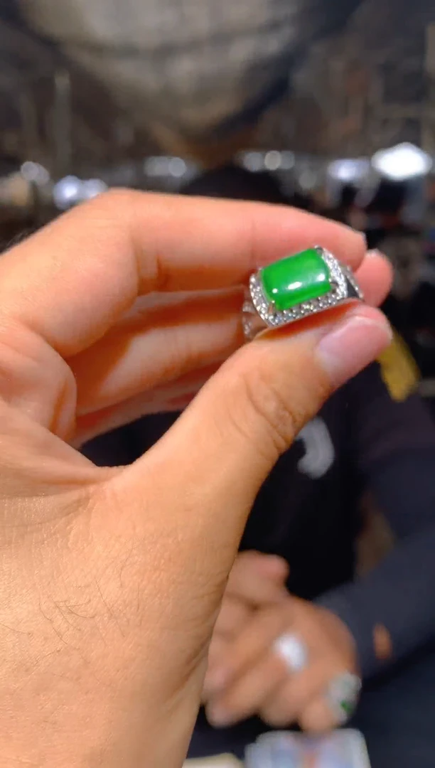 【闪购商品】定制翡翠未镶嵌116定制翡翠.多样性发货（发其一）