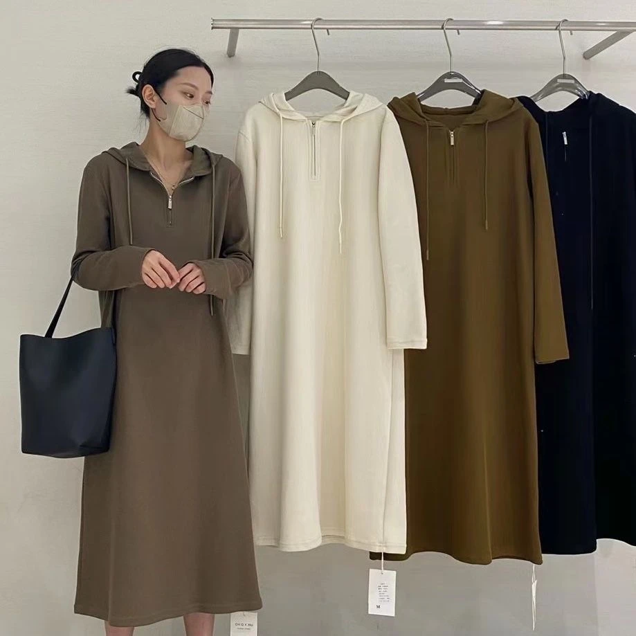 特大码300斤胖MM高级感坑条连帽打底裙女秋季宽松百搭长款连衣裙