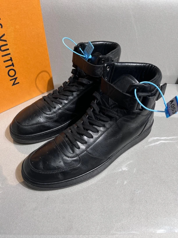 99新 LouisVuitton/路易威登 ivoli高帮板鞋老花logo 42码