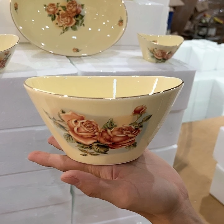 陶瓷………………………………