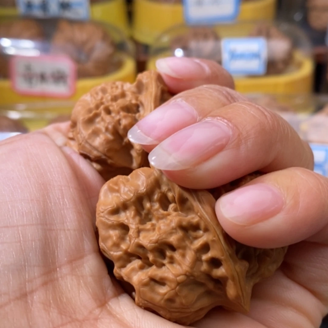 【闪购商品】文玩核桃吊坠李**?