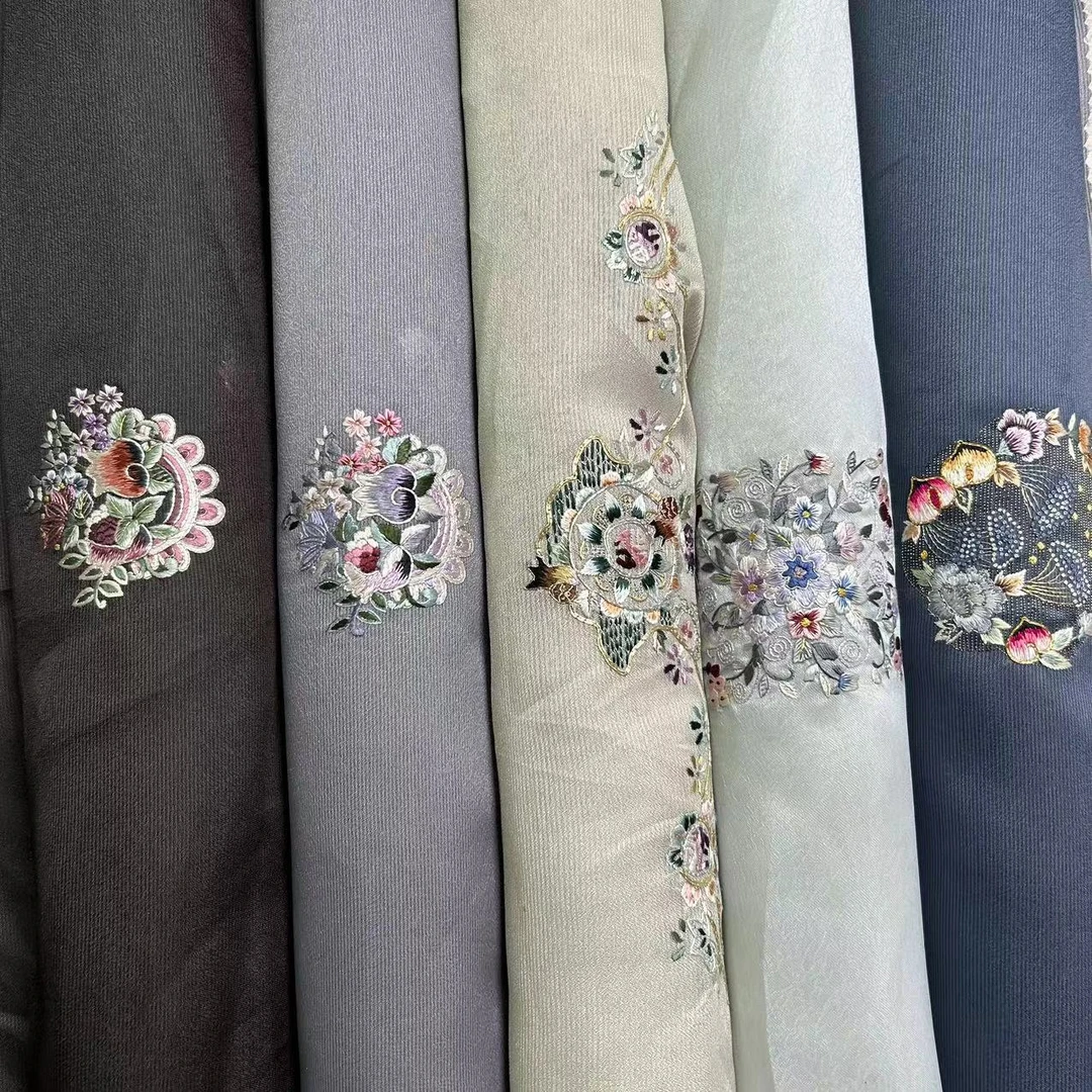 高品混纺手绣卷 织金织锦锻