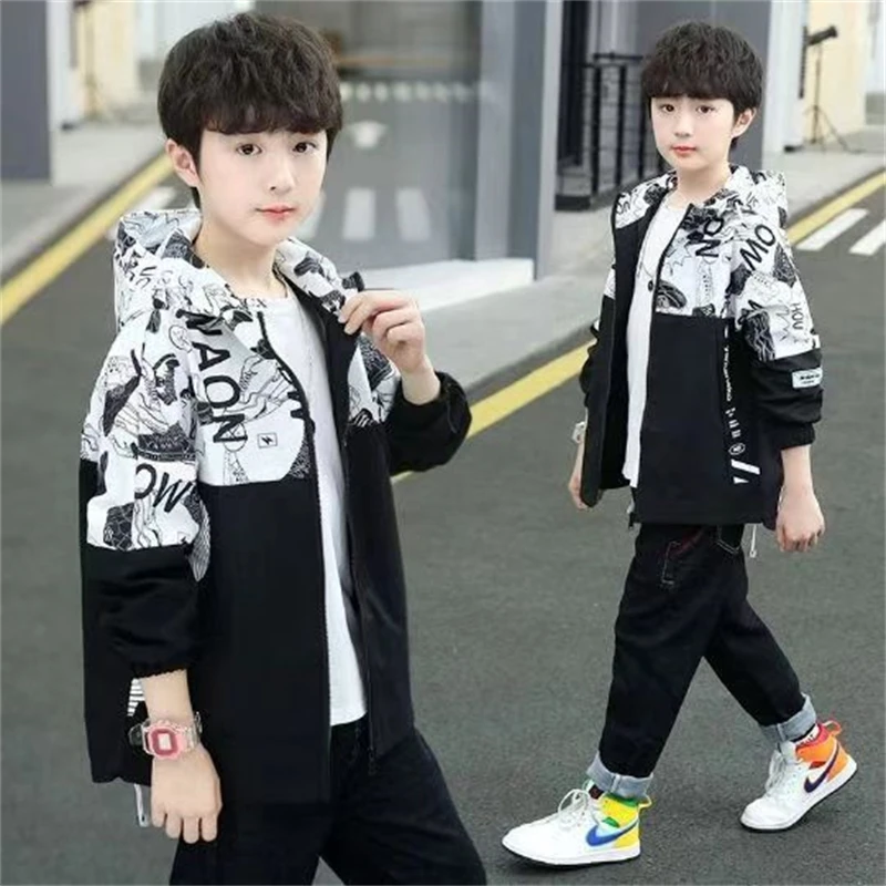 男童秋季外套儿童夹克衫连帽秋款2024新款中大童洋气男孩运动潮酷