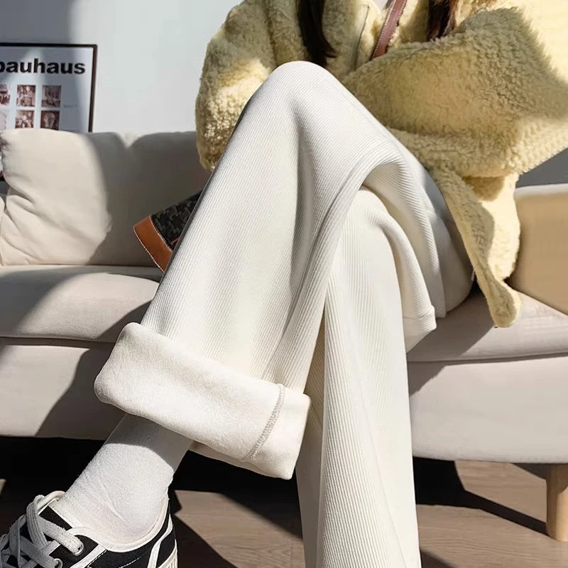 新款入冬加绒高腰垂感阔腿裤女秋冬季百搭显瘦加厚黑色直筒裤子