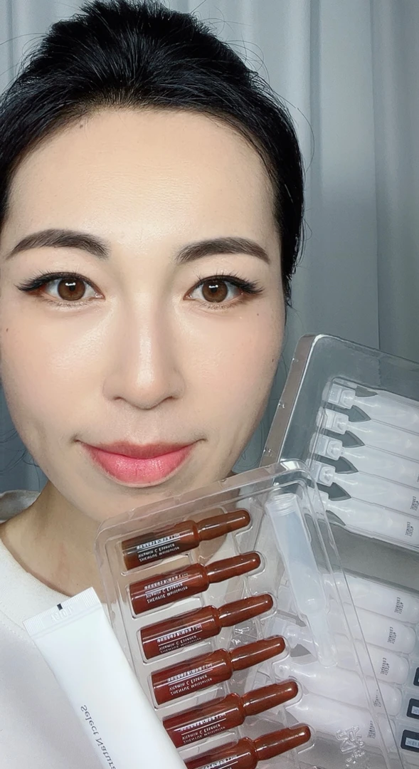 瑧悦套餐：次抛精华＋定肤霜＋维C精华紧致舒缓干敏肌强韧吸收便捷