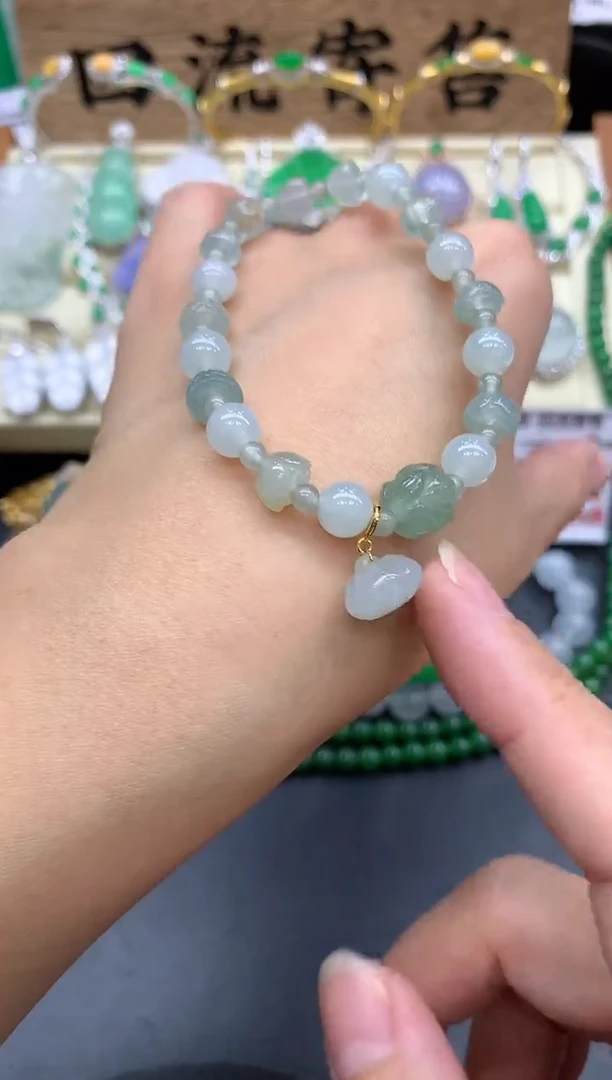 【闪购商品】翡翠手串未镶嵌349-多人