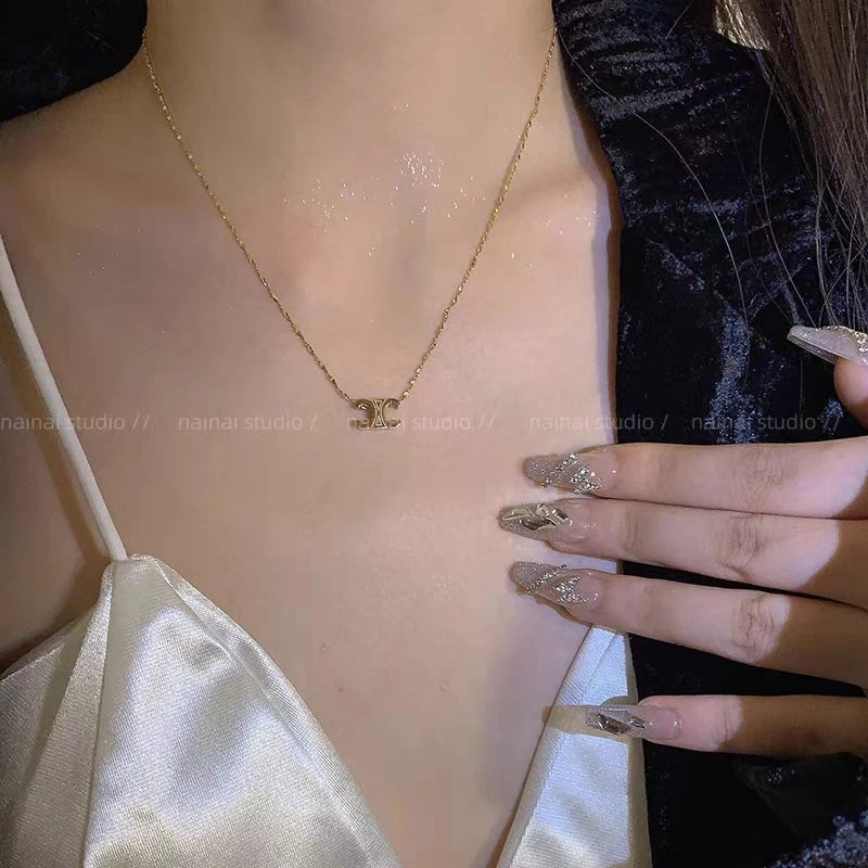 复古凯旋门项链女轻奢小众高级感精致锁骨链百搭颈链