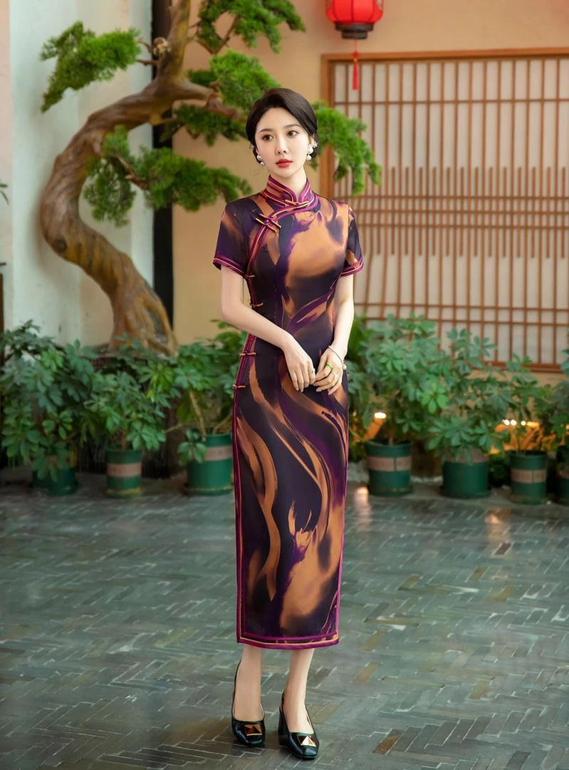 3141-重磅旗袍裙长款2024年夏秋季新款年轻款改良时尚优雅日常