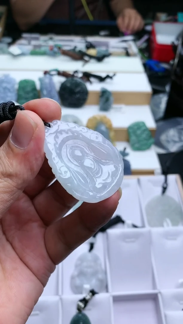 【闪购商品】翡翠颈饰未镶嵌3949挂件