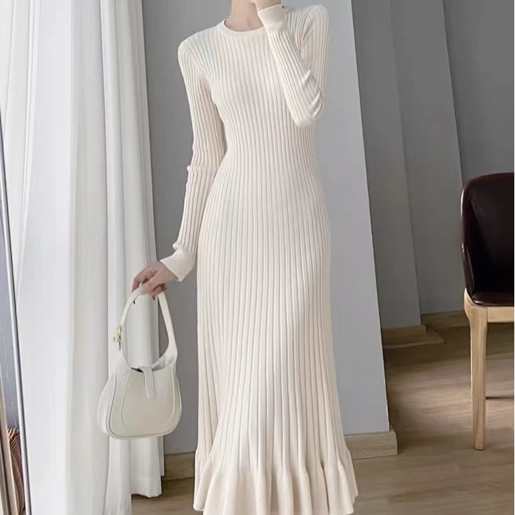 300秋冬新款气质时尚针织连衣裙