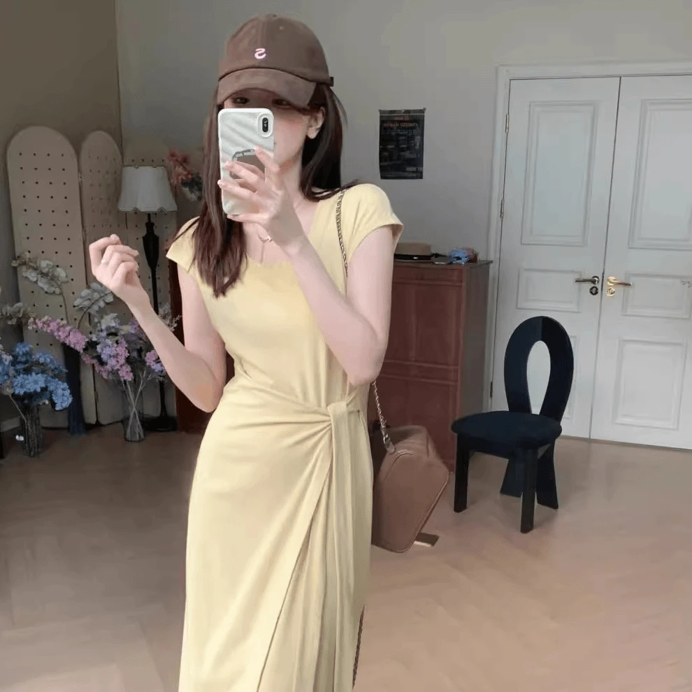 2686法式别致绝美气质连衣裙子女装2024新款夏季小众韩系收腰长裙