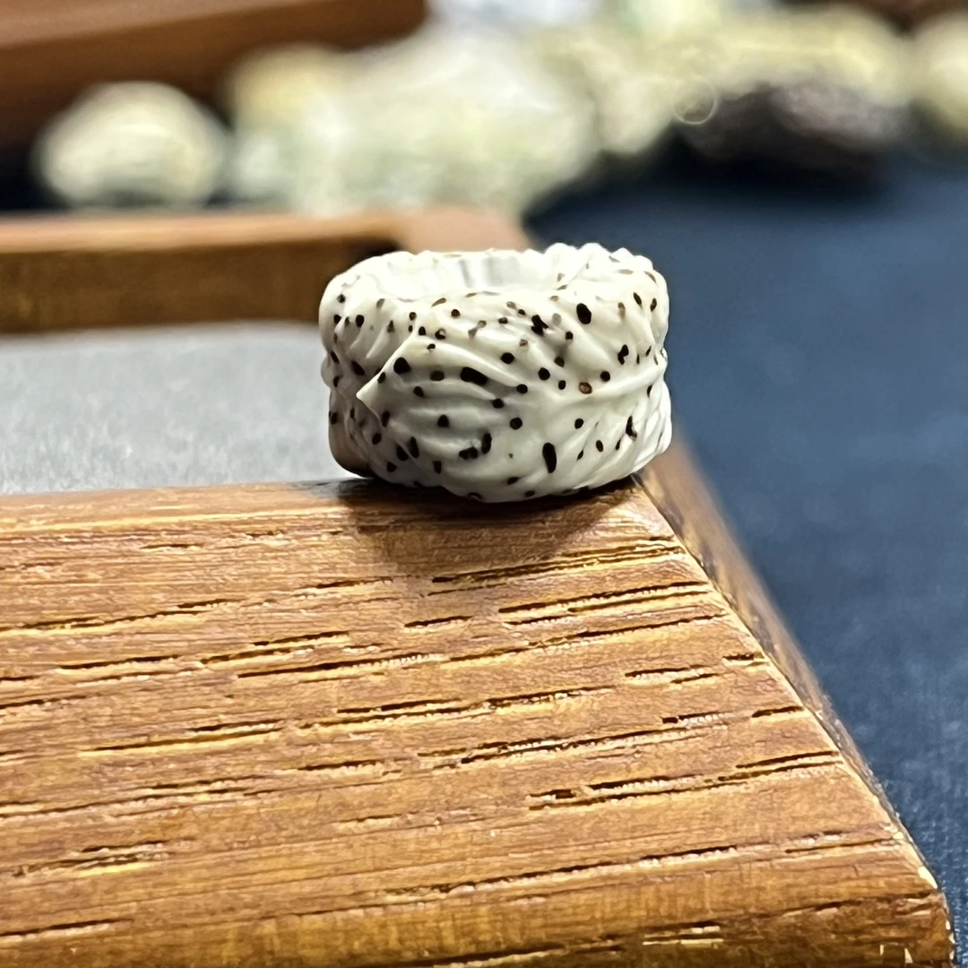 【羽毛卡扣】原生态天然星月菩提籽雕刻绕指柔手串配饰星月卡扣